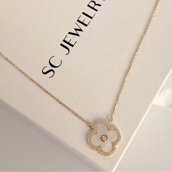 Rachel Zoe Clover Necklace Mother of Pearl 925 Sterling Silver - Picture 6 of 8